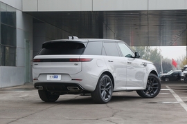 2023款路虎揽胜运动版