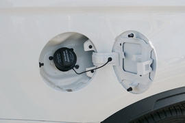 2022款东风风行T5