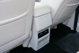 2022款东风风行T5