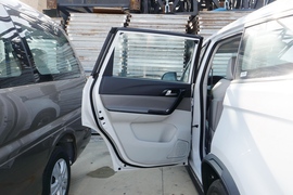 2022款东风风行T5