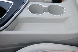 2022款东风风行T5