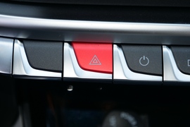 2022款东风风行T5