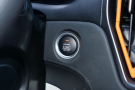 2022款东风风行T5