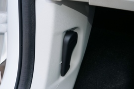 2022款东风风行T5