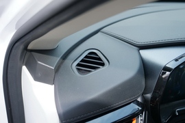 2022款东风风行T5