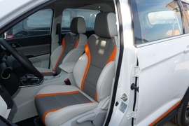 2022款东风风行T5