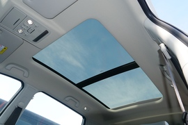 2022款东风风行T5