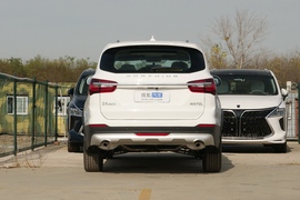 2022款东风风行T5