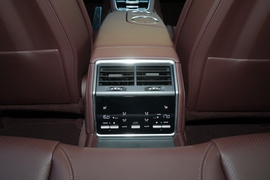 2023款保时捷Panamera