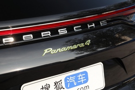 2023款保时捷Panamera