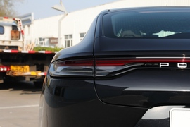 2023款保时捷Panamera