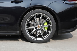 2023款保时捷Panamera