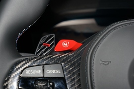 2023款宝马M4敞篷轿跑车