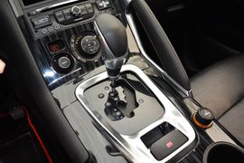 2013款标致3008
