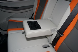 2022款东风风行T5