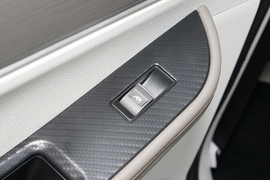 2022款东风风行T5