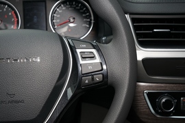 2022款东风风行T5