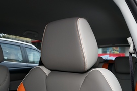 2022款东风风行T5