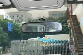 2022款东风风行T5