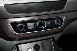 2022款东风风行T5