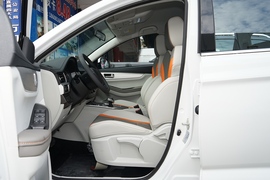 2022款东风风行T5