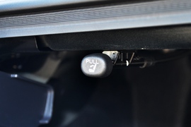 2022款丰田凯美瑞