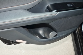 2022款丰田凯美瑞