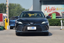 2022款丰田凯美瑞