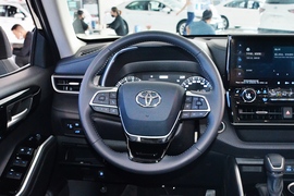 2022款丰田汉兰达