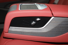 2022款宝马530Li