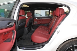 2022款宝马530Li