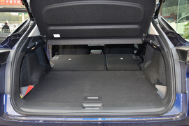 2022款日产Ariya艾睿雅