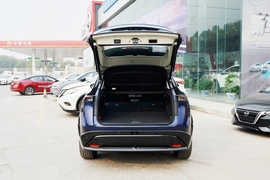 2022款日产Ariya艾睿雅