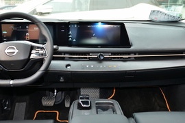 2022款日产Ariya艾睿雅