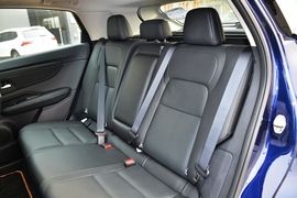 2022款日产Ariya艾睿雅