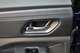 2022款日产Ariya艾睿雅