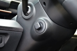 2022款日产Ariya艾睿雅