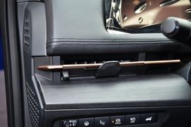 2022款日产Ariya艾睿雅