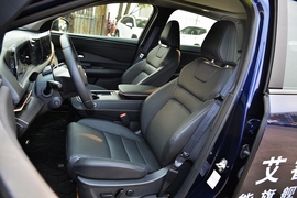 2022款日产Ariya艾睿雅