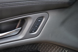 2022款日产Ariya艾睿雅