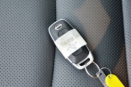 2022款日产Ariya艾睿雅