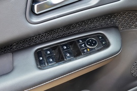 2022款日产Ariya艾睿雅