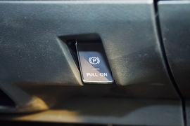 2022款日产Ariya艾睿雅