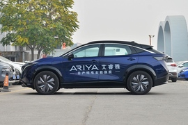 2022款日产Ariya艾睿雅