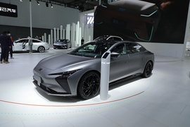 智己L7高性能版