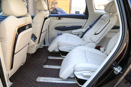 2023款五菱凯捷混动铂金版