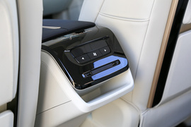 2023款五菱凯捷混动铂金版