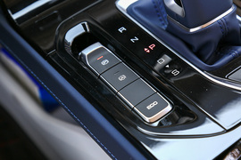 2023款五菱凯捷混动铂金版