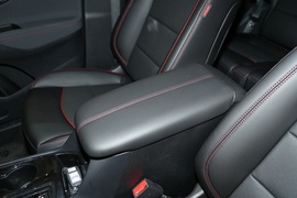 2022款上汽通用雪佛兰探界者探索限量版