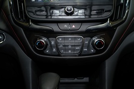 2022款上汽通用雪佛兰探界者探索限量版